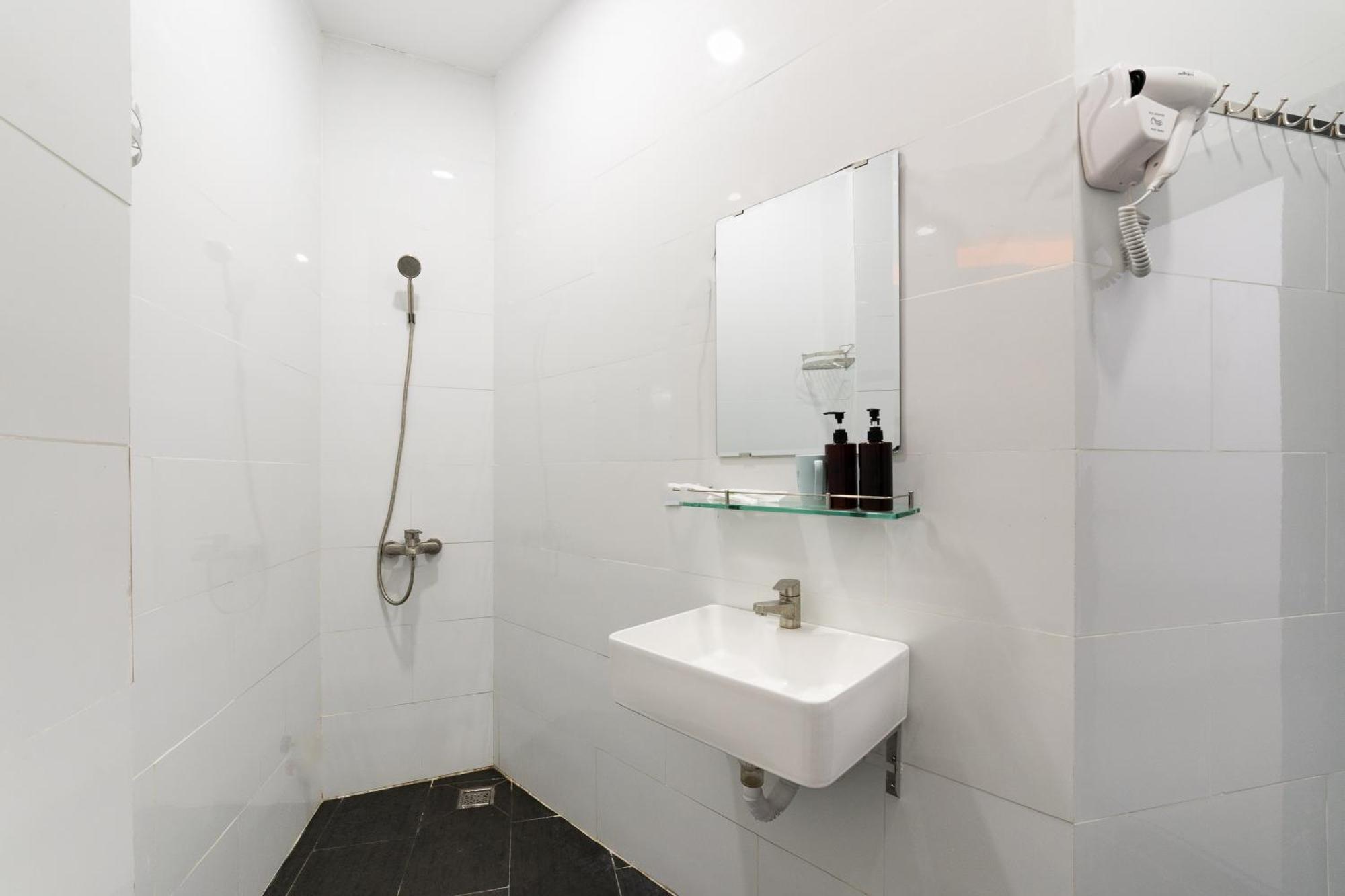 Thien Quoc Hotel Bandar Ho Chi Minh Luaran gambar
