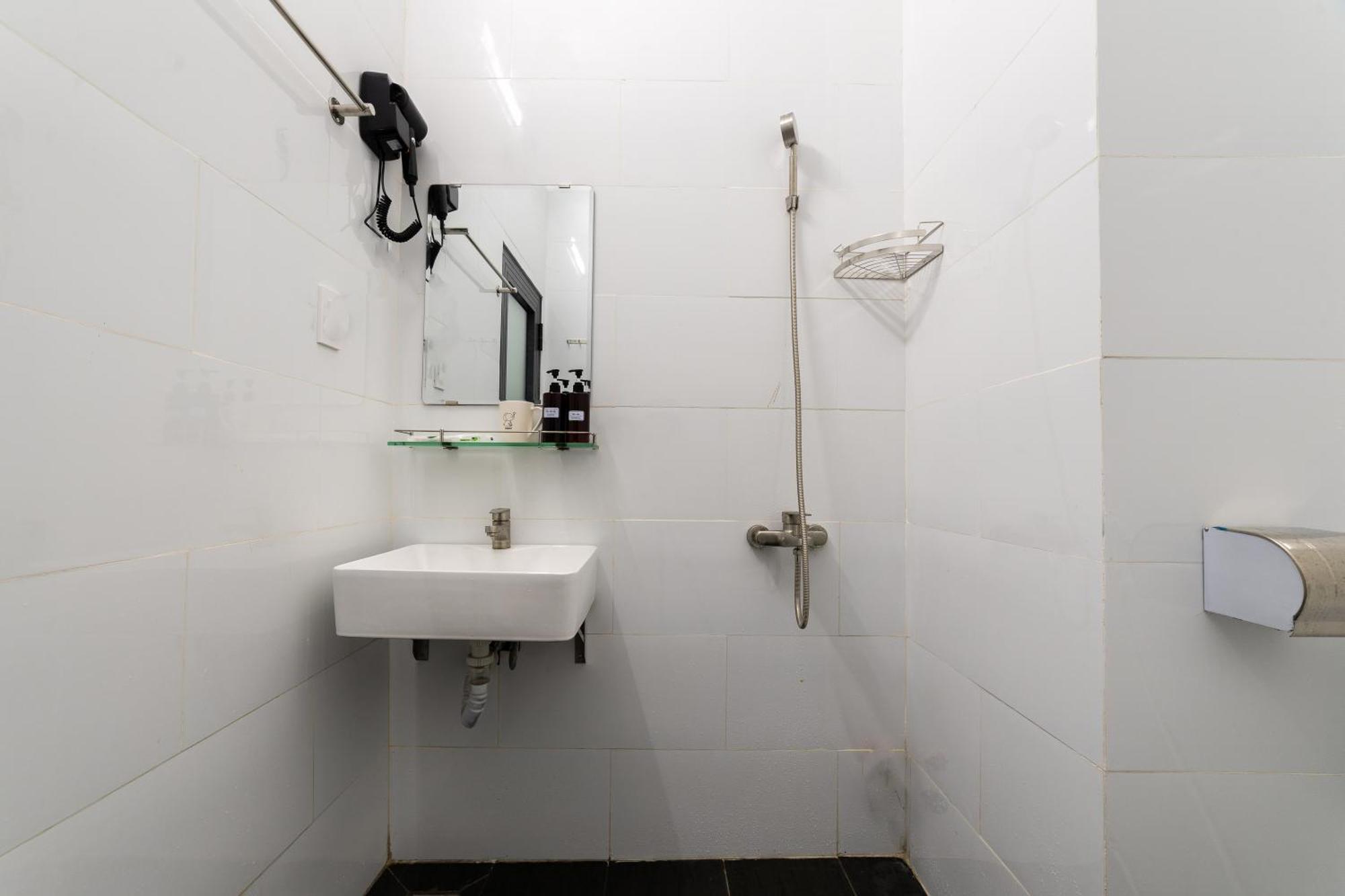Thien Quoc Hotel Bandar Ho Chi Minh Luaran gambar